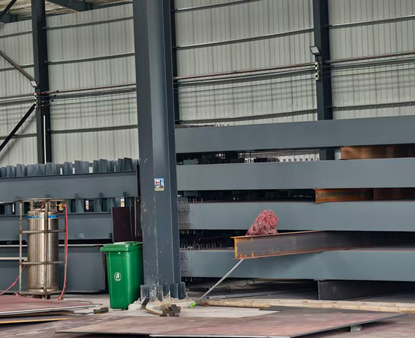 钢结构 ​پولات قۇرۇلما​